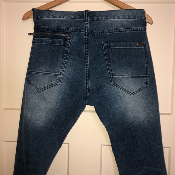 Jeans - Picture 2 of 3